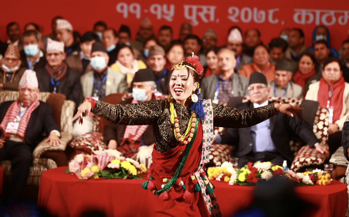 Maobadi_Mahadhiweshan_Dance6.jpg