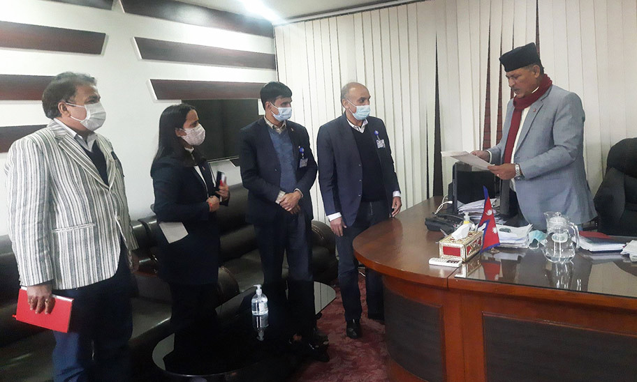 खाेप छानबिन समितिले भन्याे- ५६ हजार ९०८ मात्रा खोप खेर गयो