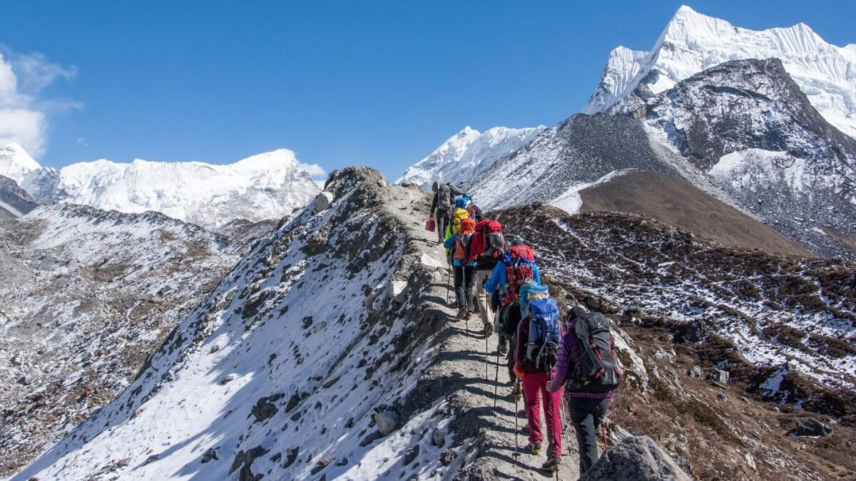 खुम्बुमा बाह्य पर्यटक आउने क्रम सुरु