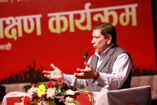 प्रतिगमनको खतरा अझै टरेको छैन : वरिष्ठ नेता श्रेष्ठ