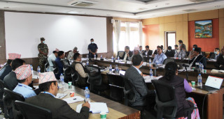सिंहदरबारमा प्रदेश मन्त्रीको गुनासो– सङ्घीयताको मर्मअनुसार भूमिका निर्वाह गर्न पाएनौं