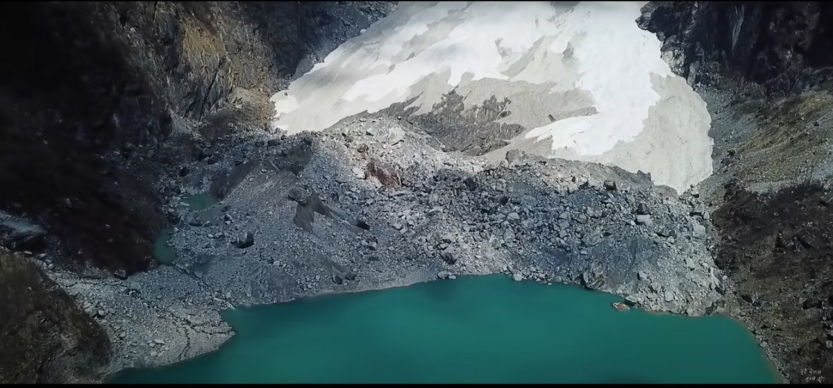 Kapuche_Lake_Kaski.jpg