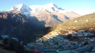 चिसो बढेसँगै सगरमाथा क्षेत्रमा घटे पर्यटक,  निकुञ्जका कर्मचारी फुर्सदिला
