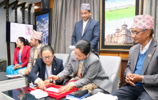 स्वदेशमै छापिएका हुलाक टिकट आजदेखि प्रचलनमा