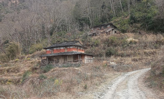 विकास र सुविधाले पनि रोकिएन बसाइँसराइ