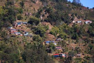 बागलुङको ग्रामीण क्षेत्रबाट बसाइँसराइ गरी गाउँले सहरमा वन्यजन्तु बस्तीमा