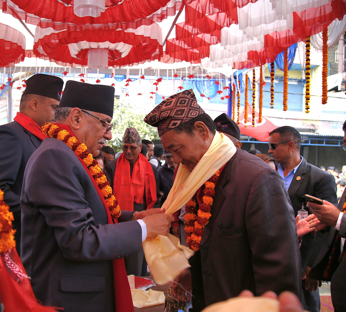 जयराज लिम्बुसहित सयौं जना माओवादी केन्द्रमा प्रवेश