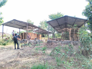 सरावलमा रु २७ लाख लगानीमा बनेको हाटबजार प्रयोग विहीन