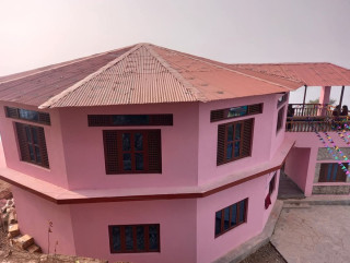 चौध घरमा सामुदायिक घरवास