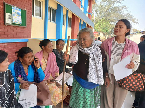 स्वास्थ्य सेवा पाएपछि ज्येष्ठ नागरिक खुसी