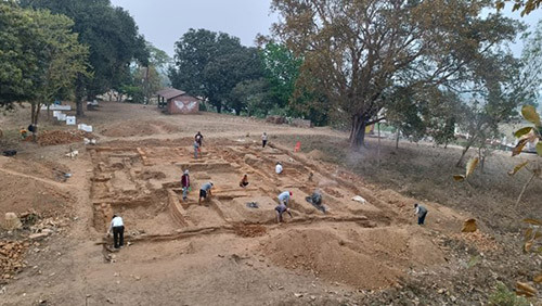 किच्चकबध उत्खननका क्रममा ‘दरबारको जग’ भेटियो