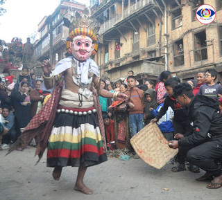 मल्लकालीन परिवारलाई इङ्गित गर्ने नवदुर्गाको ङालाकेगु जात्रा