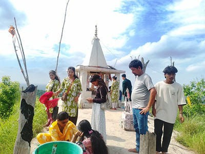 धार्मिक पर्यटकको गन्तव्य बन्दै सन्तानेश्वर