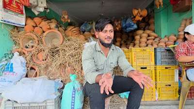माटोका भाँडाकुँडाबाट आत्मनिर्भर