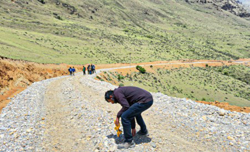 ढोरपाटन–निसेलढोर सडक स्तरोन्नती