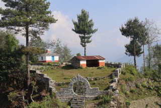 ओझेलमा ऐतिहासिक ढोलथान