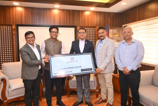 प्रधानमन्त्री दैवी प्रकोप उद्धार कोषलाई सूर्य नेपालद्वारा १५ करोड रुपैयाँ सहयोग 