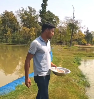 माछापालनबाट मासिक रु. २५ लाख आर्जन गर्दै कैलालीका विनोद